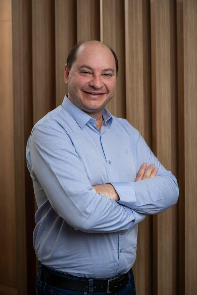 CLAUDEMIR JOSE MOLINETTI